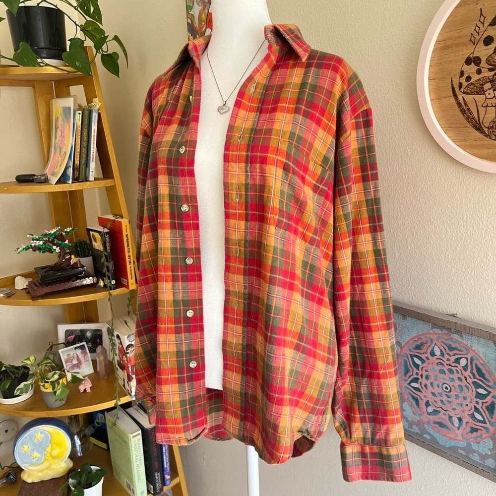 Colorful Plaid Button-Up Shirt 🍁